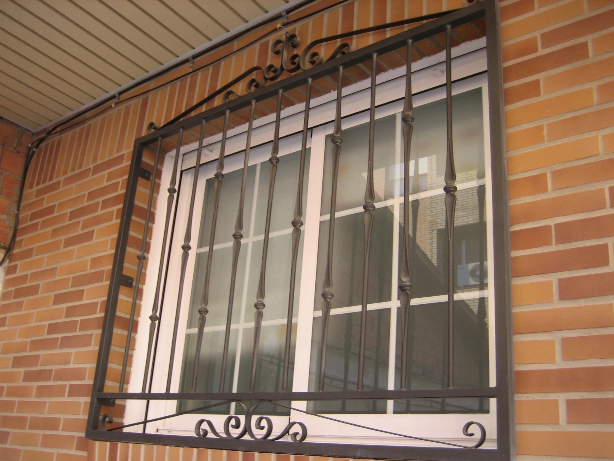 Cuales son las rejas de seguridad mas efectivas para proteger una casa - &iquest;Cu&aacute;les son las rejas de seguridad m&aacute;s efectivas para proteger una casa en Barcelona?