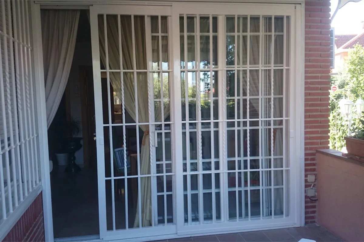 puertas rejas - Nuestro Cat&aacute;logo