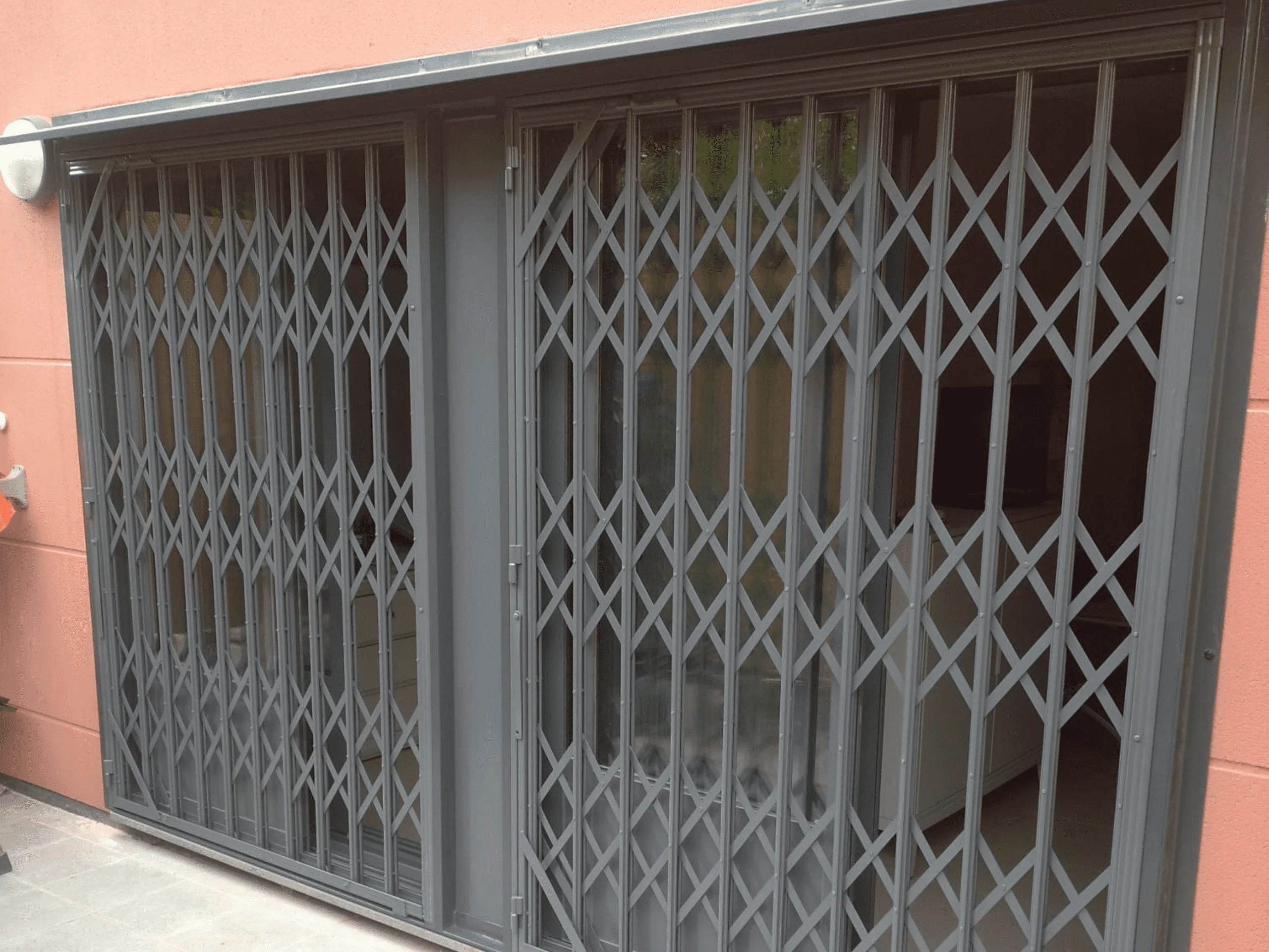 Cuales son las rejas de ballesta mas efectivas para ventanas en Barcelona - &iquest;Cu&aacute;les son las rejas de ballesta m&aacute;s efectivas para ventanas en Barcelona?