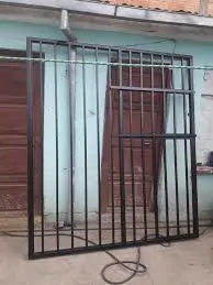 Quines reixes son mes efectives per protegir locals comercials Barcelona - Quines reixes s&oacute;n m&eacute;s efectives per protegir locals comercials a Barcelona?